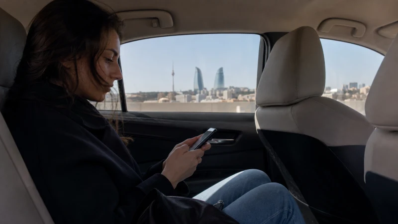 Traveller activating an Azerbaijan eSIM after landing