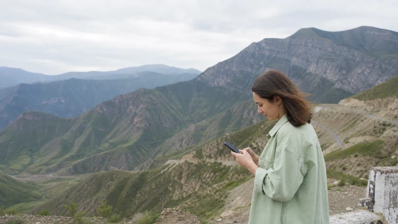 Traveller reviewing Azerbaijan route coverage on a phone