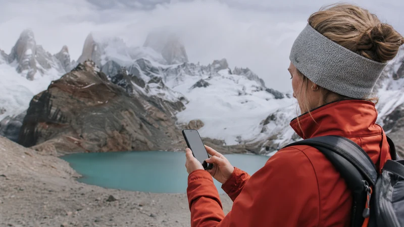 Traveller using a smartphone in Argentina for how to choose the right esim for argentina