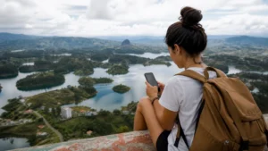 Traveller using a smartphone in Colombia for working remotely from colombia: what to expect