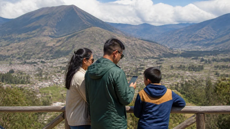 Traveller using a smartphone in Ecuador for ecuador backpacking mobile internet