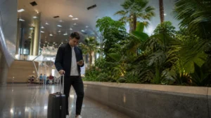 Hamad Airport Transit Internet: Wi-Fi and eSIM Guide