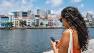 Traveller using a smartphone in Brazil for recife mobile internet