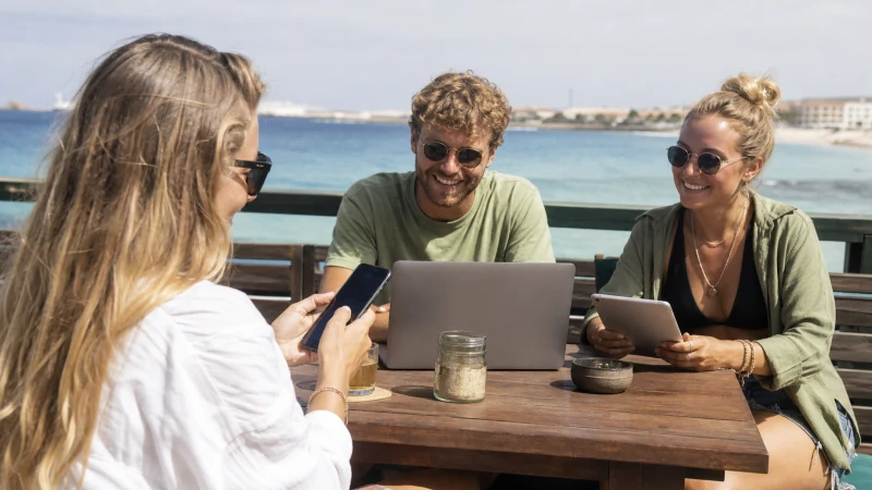 Traveller sharing an eSIM hotspot in Cape Verde