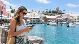 SIM Cards in Bermuda: Local Tourist Plans or a Travel eSIM?